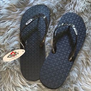 Local brand slippers-new with tags
